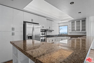 Photo - 13700 Marina Pointe Dr