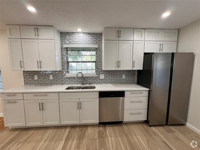 Building Photo - 13434 Melcher Dr Rental