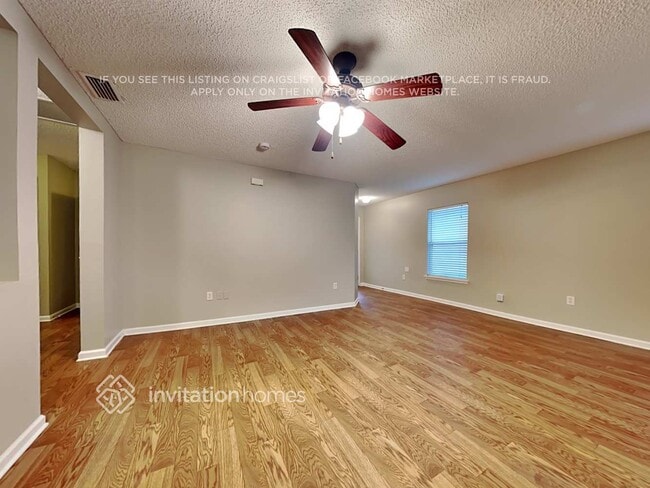 Photo - 956 Morning Light Rd