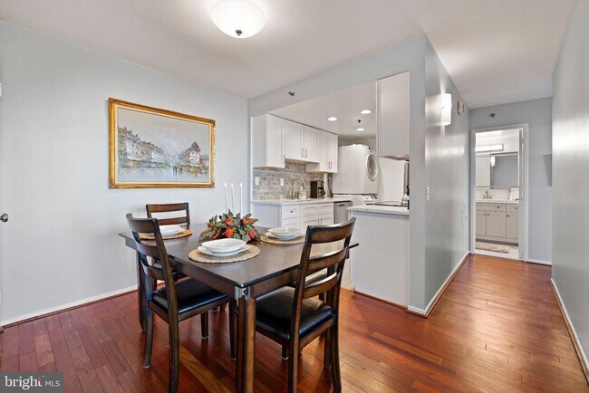 Photo - 5911 Edsall Rd Unit 1201ALEXANDRIA
