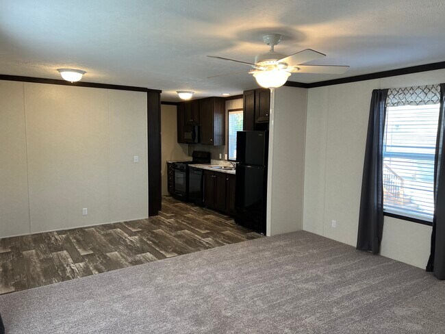 Photo - 187 Magnolia Pl