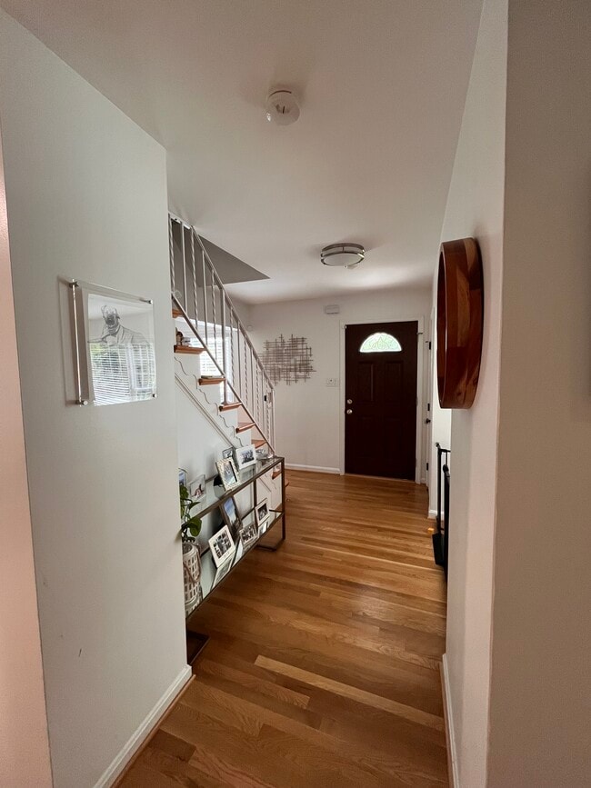 Photo - 8612 Yardley Dr