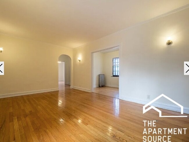 Photo - 2106 W Ainslie St Unit 2