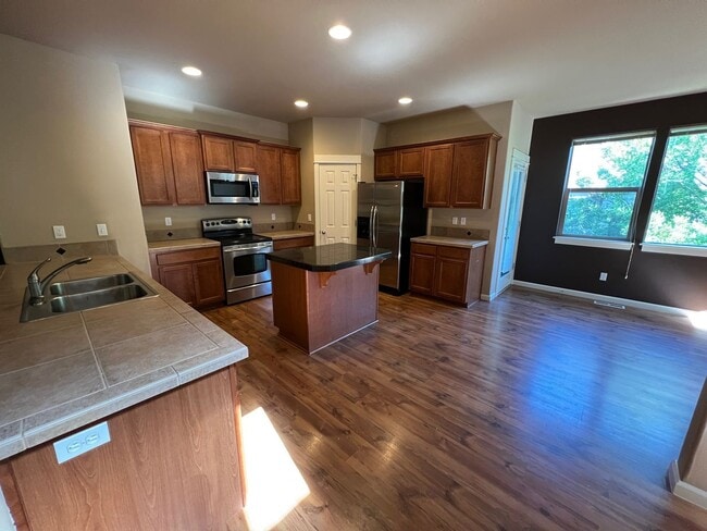 Photo - 20744 SW Sister Ln