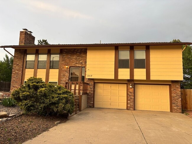 Photo - Westside 3 Bedroom Home in D20