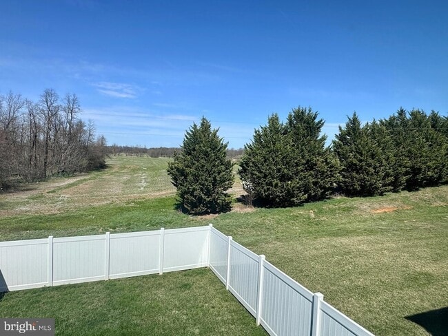 Photo - 576 Thumper Dr