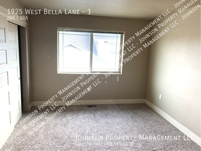 Photo - 1925 W Bella Ln Unit 1