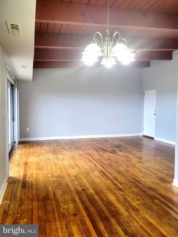 Photo - 5532 Karen Elaine Dr Unidad 1730
