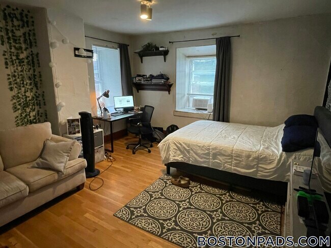 Photo - 6 Sewall St Unidad 2