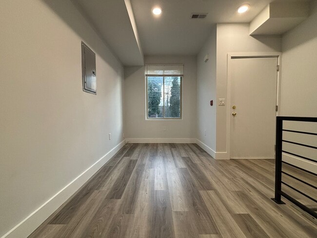 Photo - 1027 W Dauphin St Unidad 1