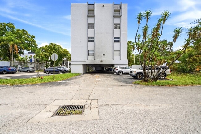 Photo - 7541 NW 16th St Unit 1211