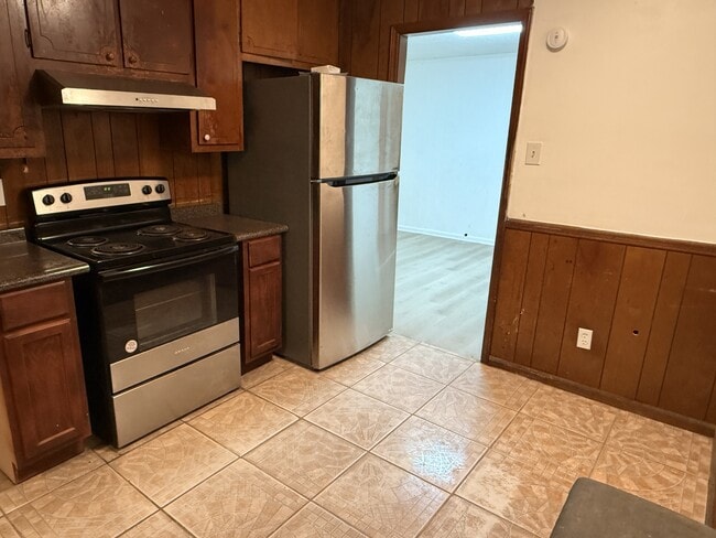 Photo - 3633 Woodley Rd