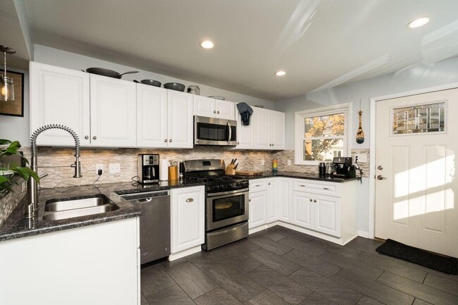 Photo - 6434 N Willow Glen Ln