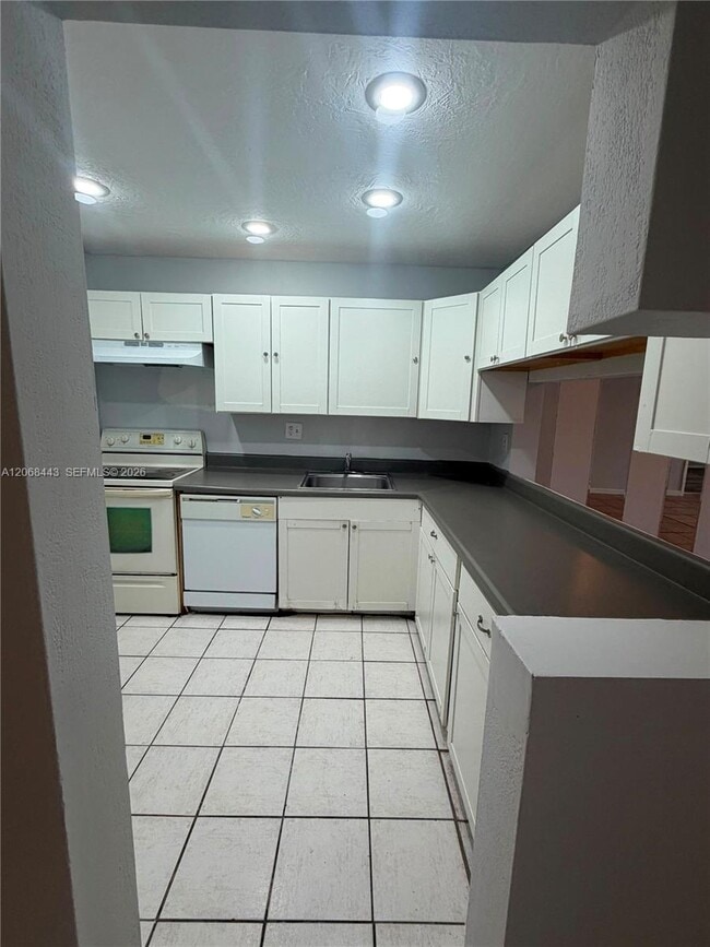 Photo - 8020 N Colony Cir Unidad 306
