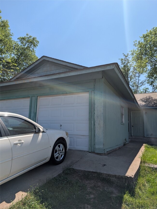 Photo - 9507 Night Star Dr