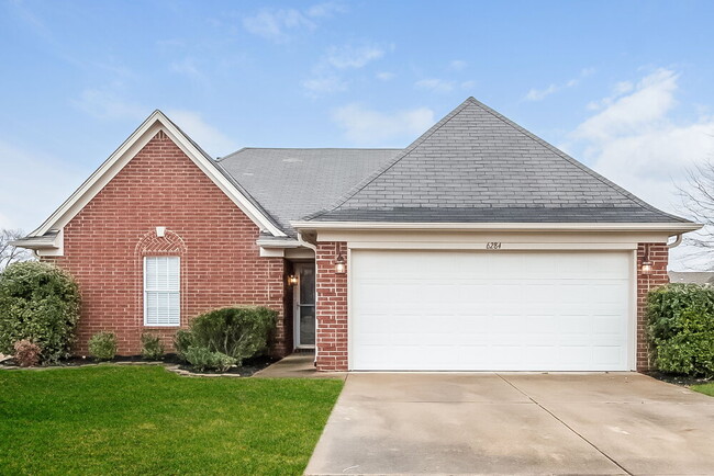 Building Photo - 6284 Manchester Cove