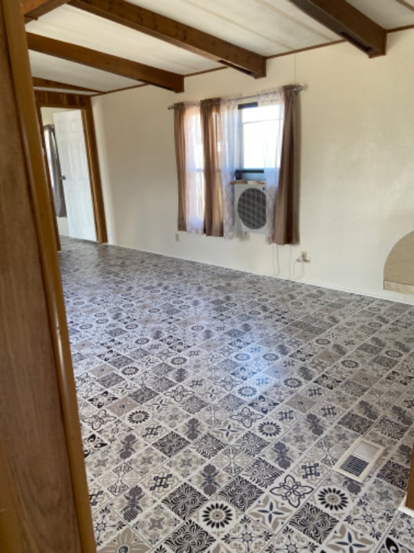 Photo - 3288 Yorkie Wy