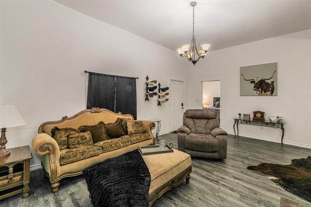 Photo - 2514 Columbus Ave