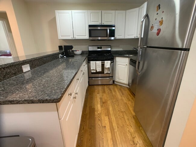 Photo - 324 Saint Paul St Unit 6