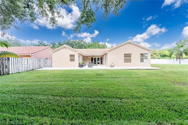 Building Photo - 1840 SW 135th Way Rental