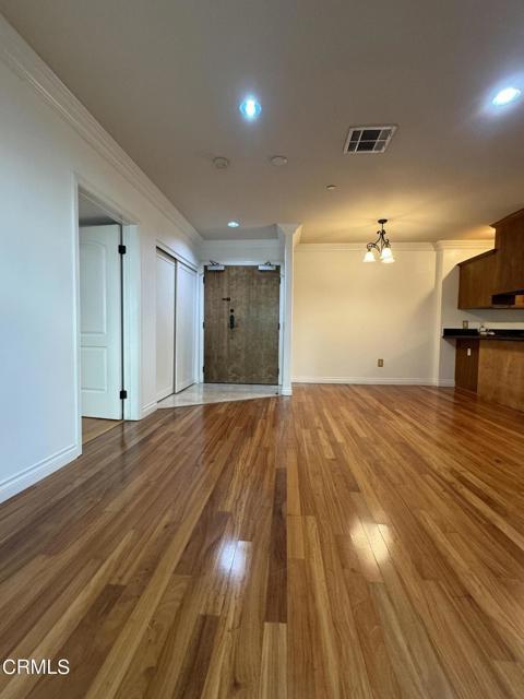 Photo - 3855 Ingraham St Condo Unit 204