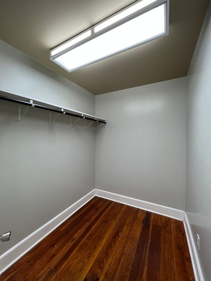 Photo - Studio loft in a Great downtown location