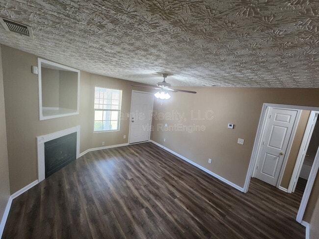 Photo - 7266 Tiderace Ct