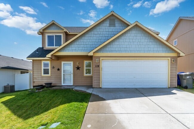 Building Photo - Spacious 3 Bed, 2.5 Bath Home in Spokane V...