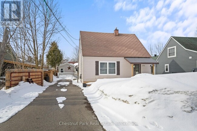 Photo - 175 Crescent Dr