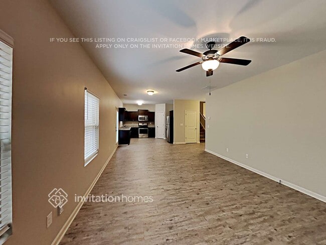 Photo - 3729 Pamela Dr SE