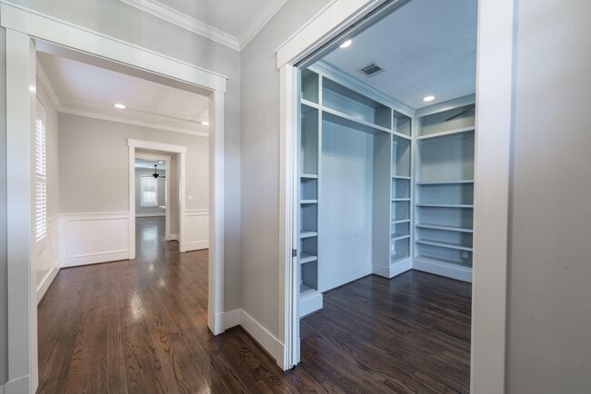 Photo - 734 Allston St