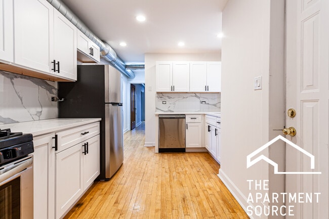 Photo - 3838 W George St Unit 2E