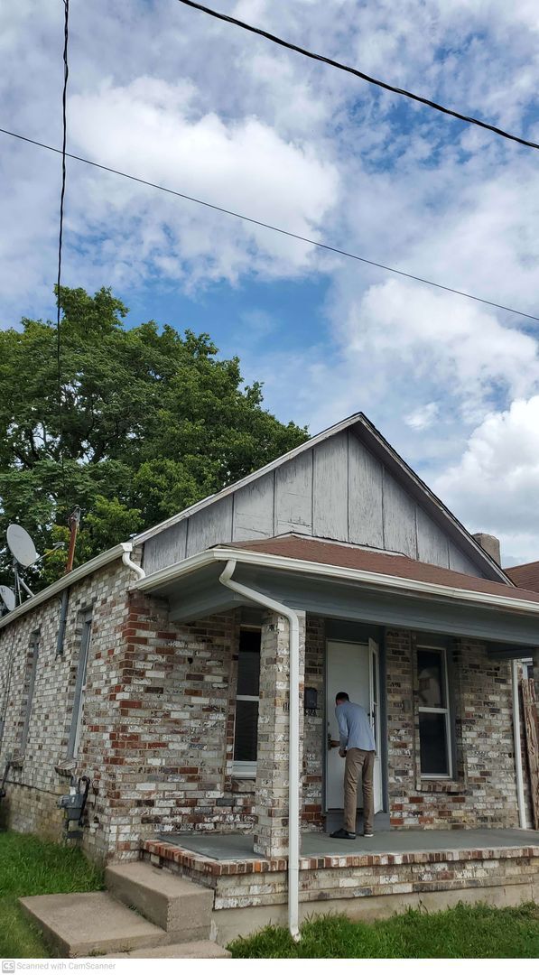 Photo - Beautifully Renovated 2 Bed, 1 Bath with AC!