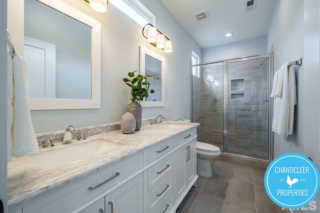 Photo - 318 Spring St