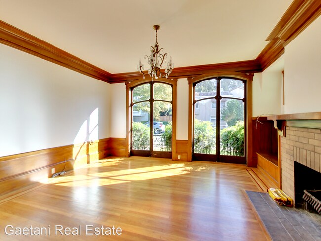 Photo - 4 br, 2 bath House - 107 Granville Way (12...