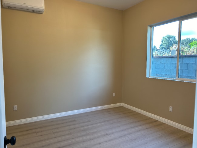 Photo - 201 S Mockingbird Ln