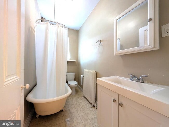 Photo - 3800 Terrace St