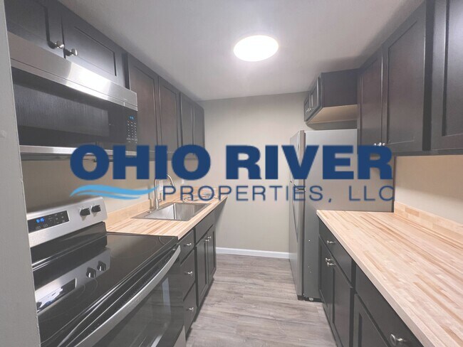 Photo - 600 Northwood Ct Unit 301