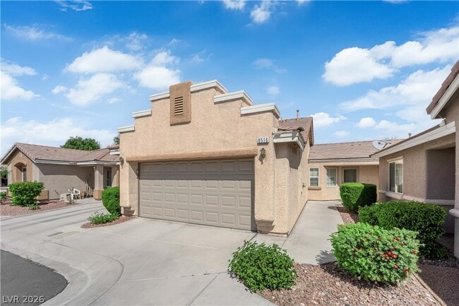 Photo - 8516 Little Fox St