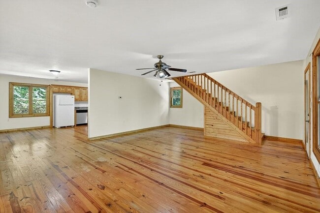 Photo - 3890 Mineral Bluff Hwy