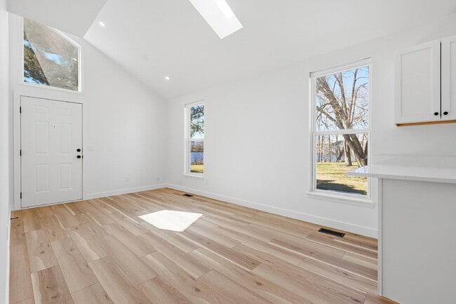 Photo - $1,740.95, 2- Beds - 1 Bath, Condo in Wheat Ridge with Washer and Dryer Unidad 100A