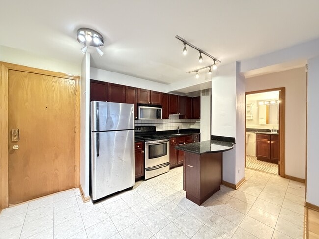 4180 N Marine Dr Unidad 4001