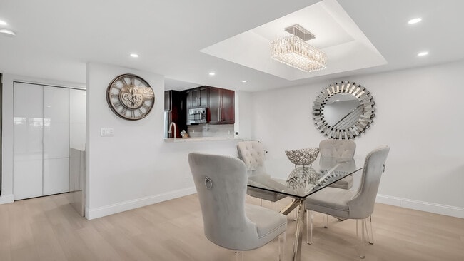 Photo - 240 Captains Walk