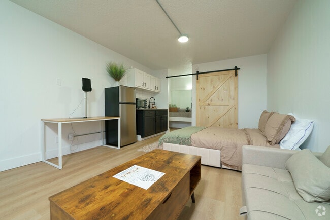 Building Photo - Railway Commons Rental