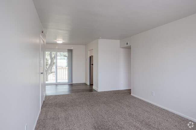 1BR, 1BA