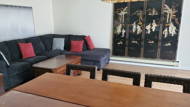 Photo - 5 E Ridge Rd Unit Furnished BSMT APT 1BR 1BA