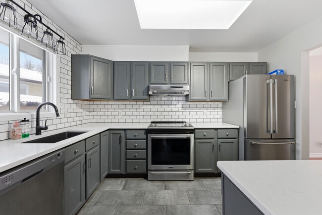 Photo - 24 Loraine Ave Unit A