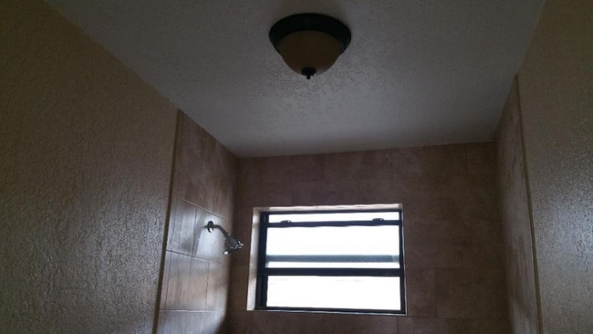 Photo - 1451 W 43rd Pl