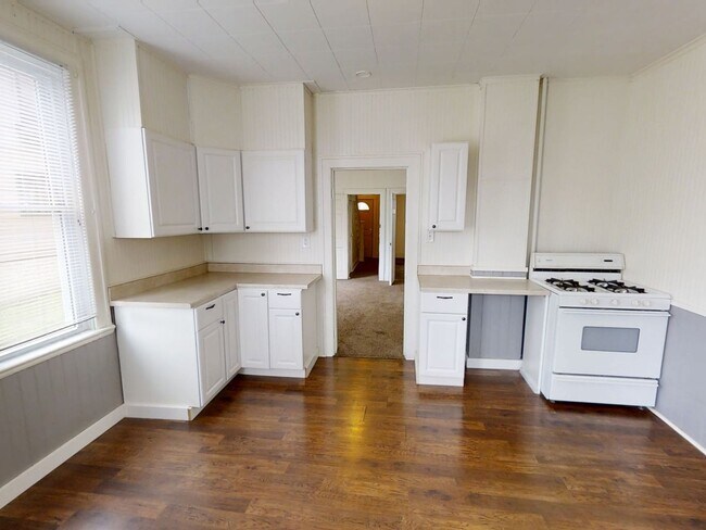 Photo - 2316 W 9th St Unit Apt 1
