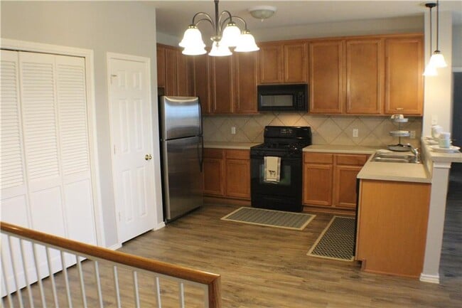 Photo - 1900 Scofield Ridge Pkwy